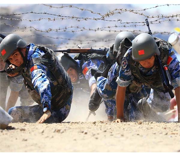 軍事拓展訓(xùn)練